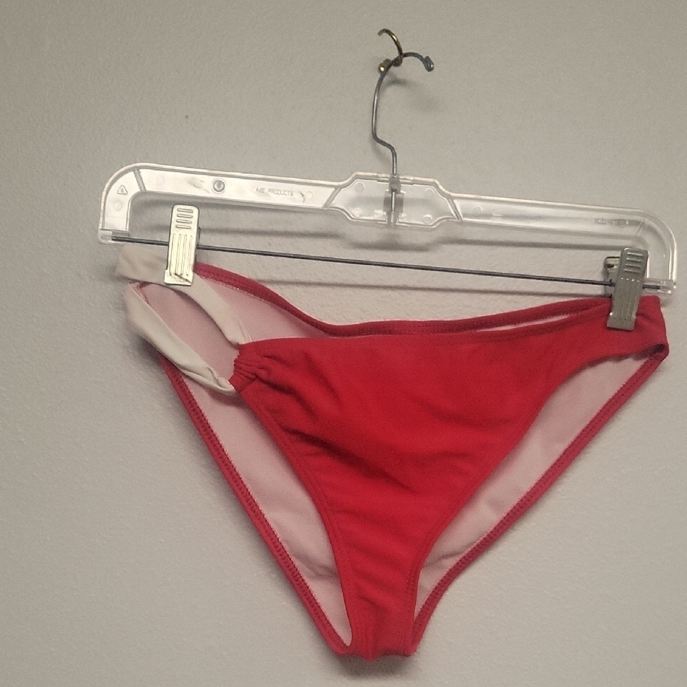 Wisconsin Badgers Bikini - Picture 2 of 9